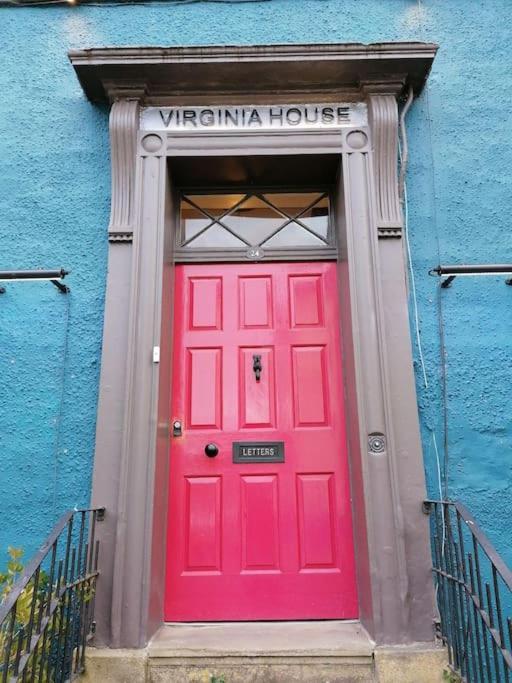 Virginia House, 울버스톤 외부 사진
